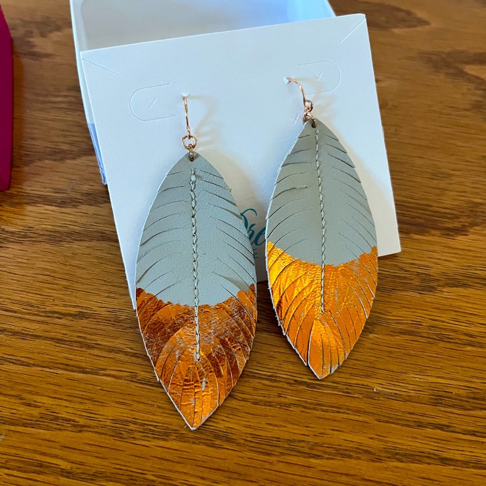 Light as a Feather earrings